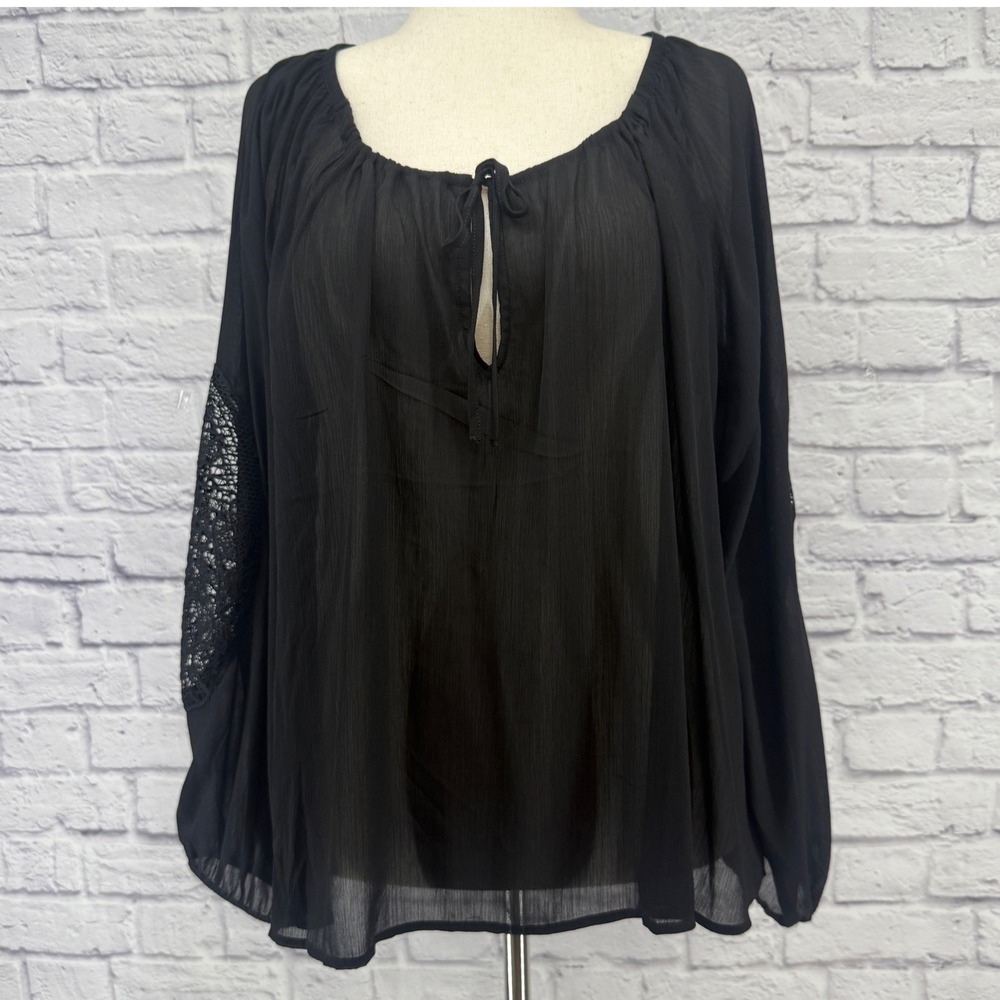 Torrid Relaxed Fit Popover Blouse Top Womens 00(L) Black Crinkle Chiffon Crochet